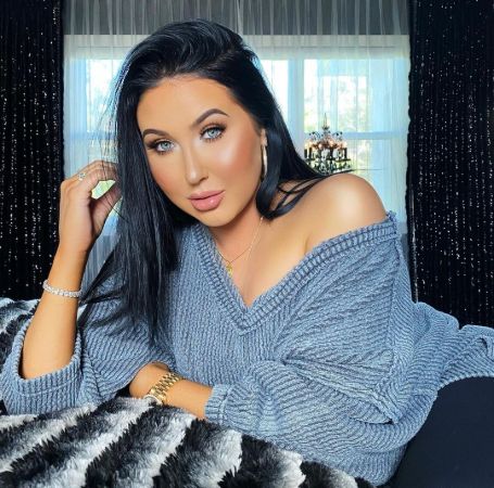 Jaclyn Hill had lips and nose filling.